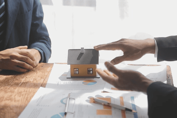 Membangun Bisnis Properti dengan Modal Terbatas Tips dan Strategi untuk Pemula